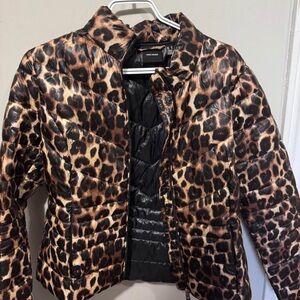 Vero Moda Leopard Print Puffer Jacket